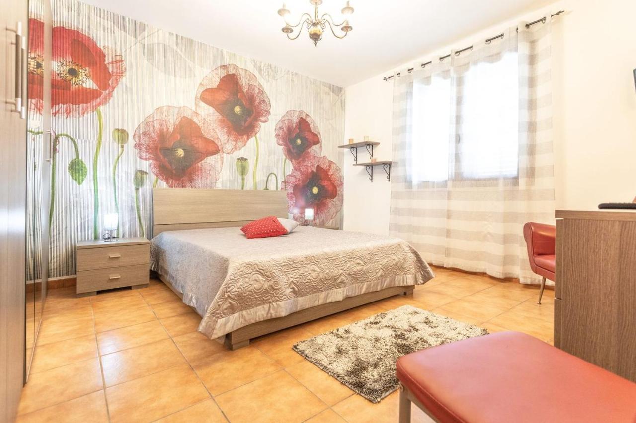 Villa Stracca Con Ampio Spazio Esterno Capilungo 외부 사진
